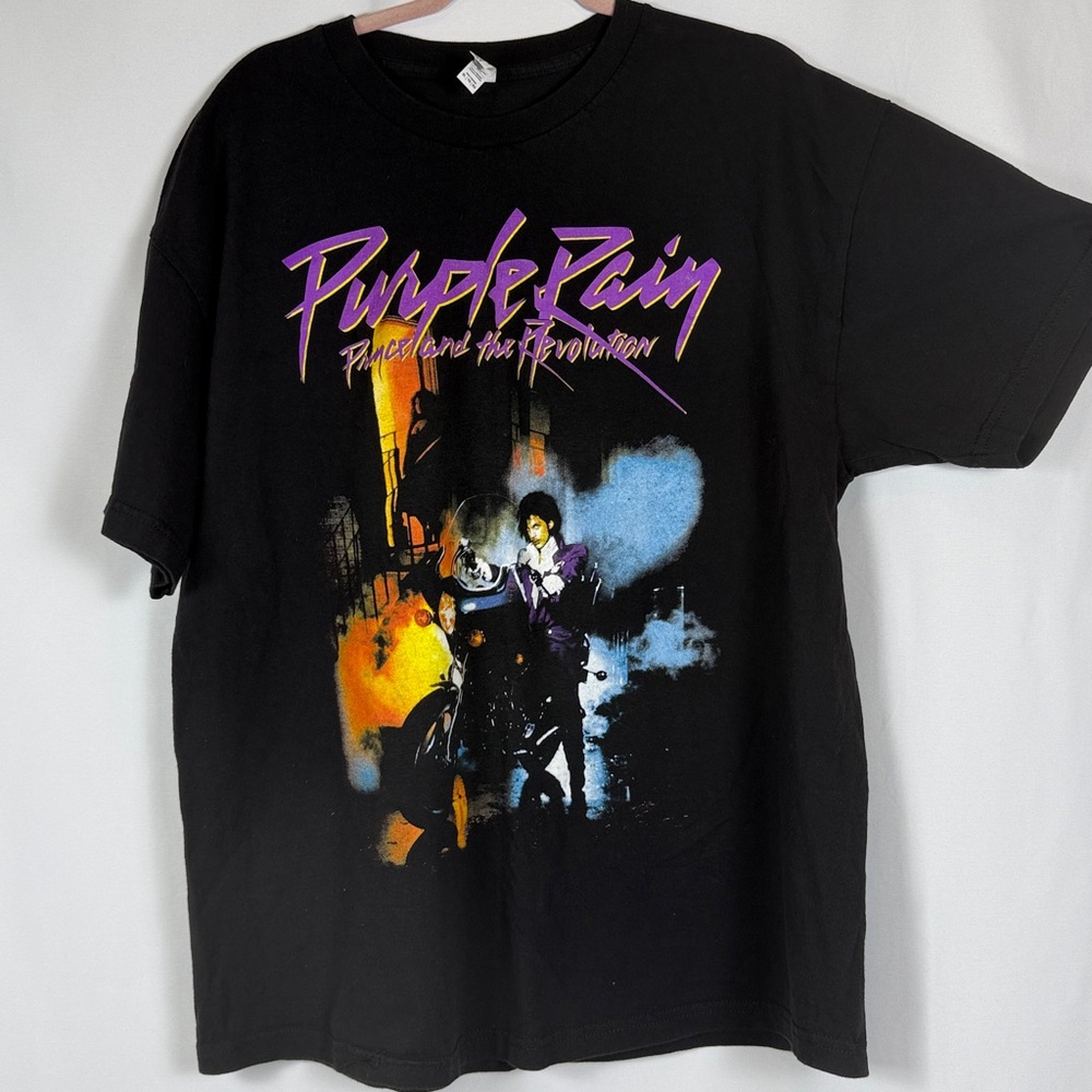 Oversized Price Purple Rain Graphic Tee - Black - Picture 4 of 4